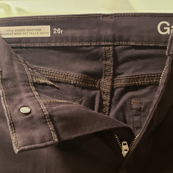 GAP Plum Skinny Pants Size 26 - Picture 2 of 3